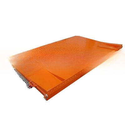 Размер стола 2000x2200 мм Двигательная загрузочная доковая рампа из оцинкованной и нержавеющей стали для вилочных погрузчиков